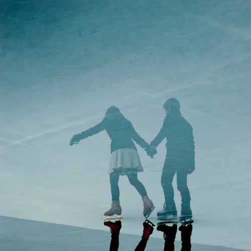 好听唯美的情侣个性签名_每天早上看到阳光就想见到你