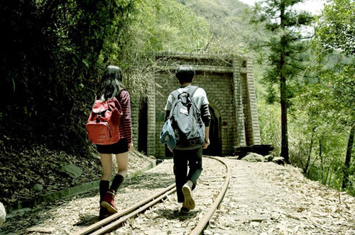 幸福的扣扣个性签名_幸福真的和爱情无关