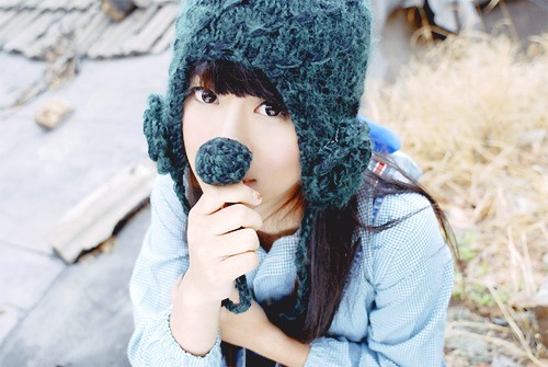 有诗意的女生个性签名大全_等待是一生最初的苍老