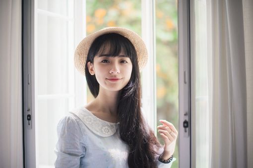 好听有个性的陌陌女生签名_习惯反复听一首歌