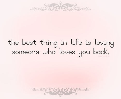 陌陌伤感英文签名带翻译_Love for you wander 爱为你飘渺