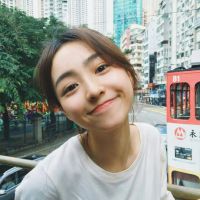 森系小清新女生头像 一天很短开心了就笑