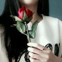 森系小清新女生头像 一天很短开心了就笑