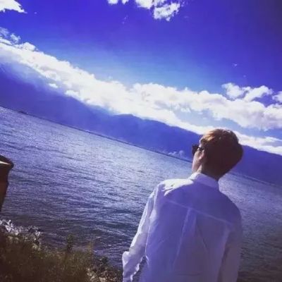 qq男生头像阳光帅气 男生qq头像帅气阳光少年