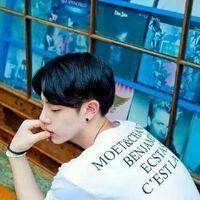 qq男生头像阳光帅气 男生qq头像帅气阳光少年