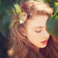 优雅妩媚的欧美女生头像_寻找曾经有你的风景