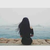 扣扣情侣头像一左一右带字