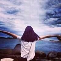 扣扣情侣头像一左一右带字