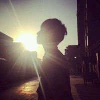 扣扣情侣头像一左一右带字