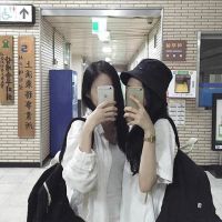 时尚潮流的姐妹头像一对 天塌下来我给你顶着