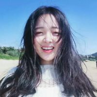 韩系可爱闺蜜头像一人一张_梨涡姑娘