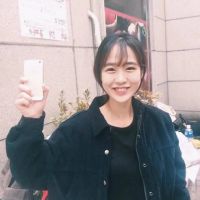 韩系可爱闺蜜头像一人一张_梨涡姑娘