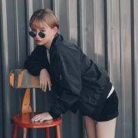 韩系可爱闺蜜头像一人一张_梨涡姑娘