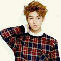 鹿晗最新微博头像_鹿晗用过的微博头像