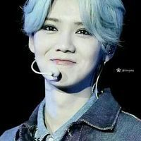 鹿晗最新微博头像_鹿晗用过的微博头像