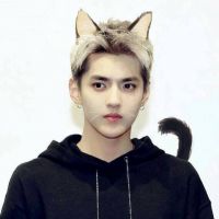 吴亦凡同款微信头像_女生心目中的男神