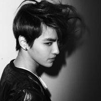 吴亦凡同款微信头像_女生心目中的男神