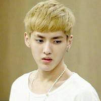 吴亦凡同款微信头像_女生心目中的男神