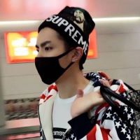 吴亦凡同款微信头像_女生心目中的男神