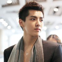 吴亦凡同款微信头像_女生心目中的男神