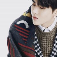 吴亦凡同款微信头像_女生心目中的男神