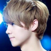 吴亦凡同款微信头像_女生心目中的男神