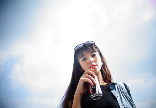 流泪心痛的个性签名 就算我会心痛你幸福就好