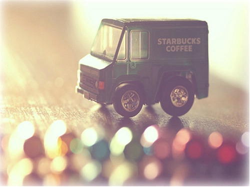 女生成熟坚强点的个性签名 人就要像向日葵一样微笑坚强