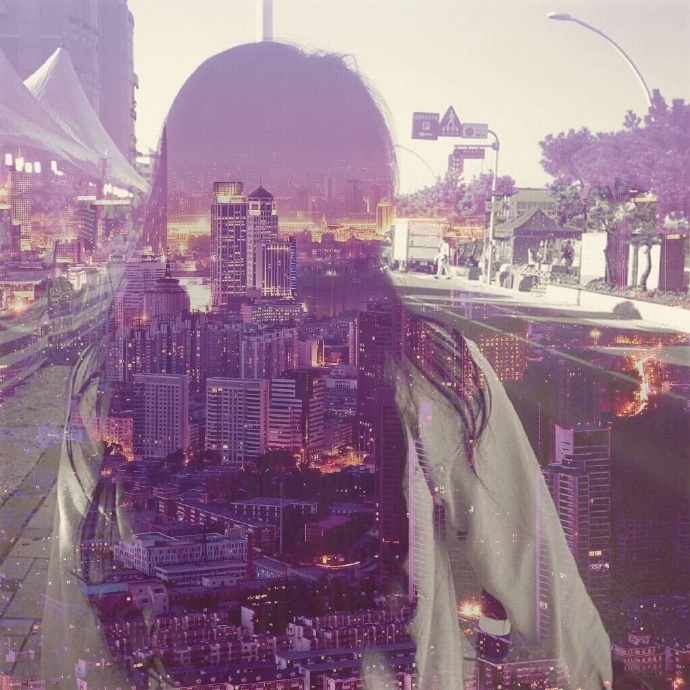 画中画唯美意境女生图片