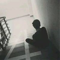 适合00后男生的背影头像