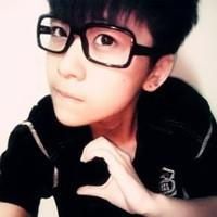 qq头像带眼镜男生00后 00后男生头像