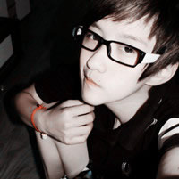 qq头像带眼镜男生00后 00后男生头像