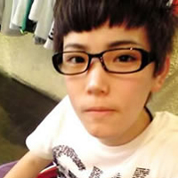 qq头像带眼镜男生00后 00后男生头像