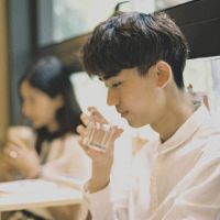 亲密互动的情侣头像 很亲密的情侣头像