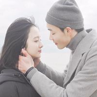 亲密互动的情侣头像 很亲密的情侣头像