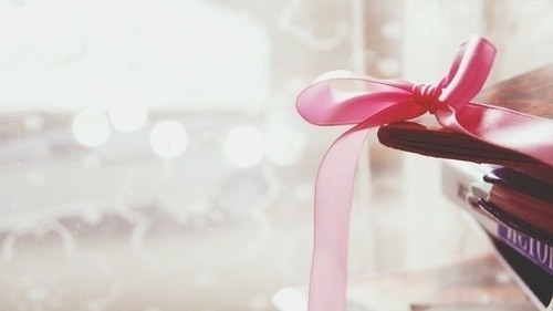 英文签名带翻译小清新 淡了回忆痛了现实