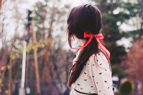 qq个性签名伤感超拽男生 戏子入画一生天涯