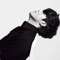 非主流男生头像图片黑白