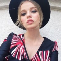 潮流时尚的女生欧美头像_炫酷的感觉