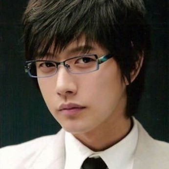 韩国男生时尚qq头像_为你痴为你狂