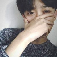 男生帅气个性qq头像_安静温柔的小男生