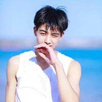 阳光男生微博头像_微信男生头像阳光