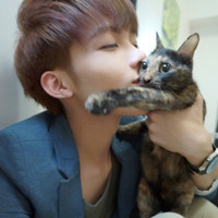 阳光男生微博头像_微信男生头像阳光