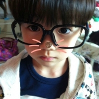 天真帅气的男生头像_你如阳光般温暖