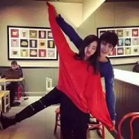 一左一右的唯美情侣头像_微信情侣头像唯美