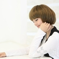 一左一右的生活小闺蜜头像_闺蜜陪伴的时光