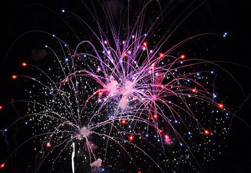 2017正能量微信签名_不怕万人阻挡只怕自己投降