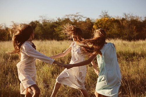 微信签名励志阳光_哪怕遍体鳞伤也要活得漂亮