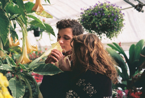 超拽霸气个性签名女生_我是女汉子我怕谁