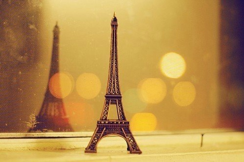 非主流女生霸气个性签名_一声姐妹大过天